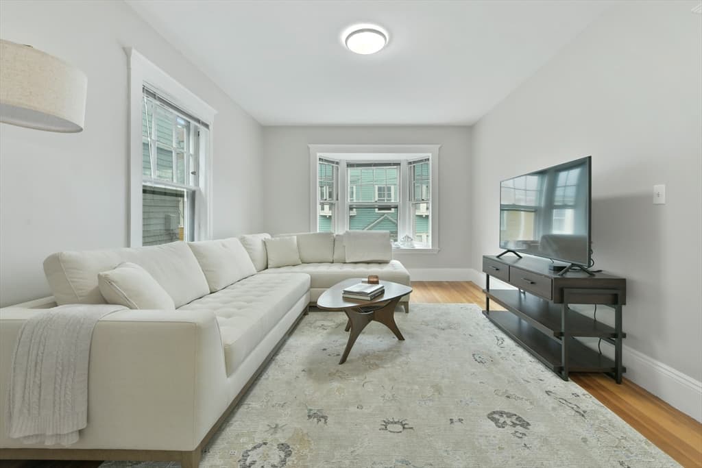 6 Brewer St # 2, Cambridge MA 02138