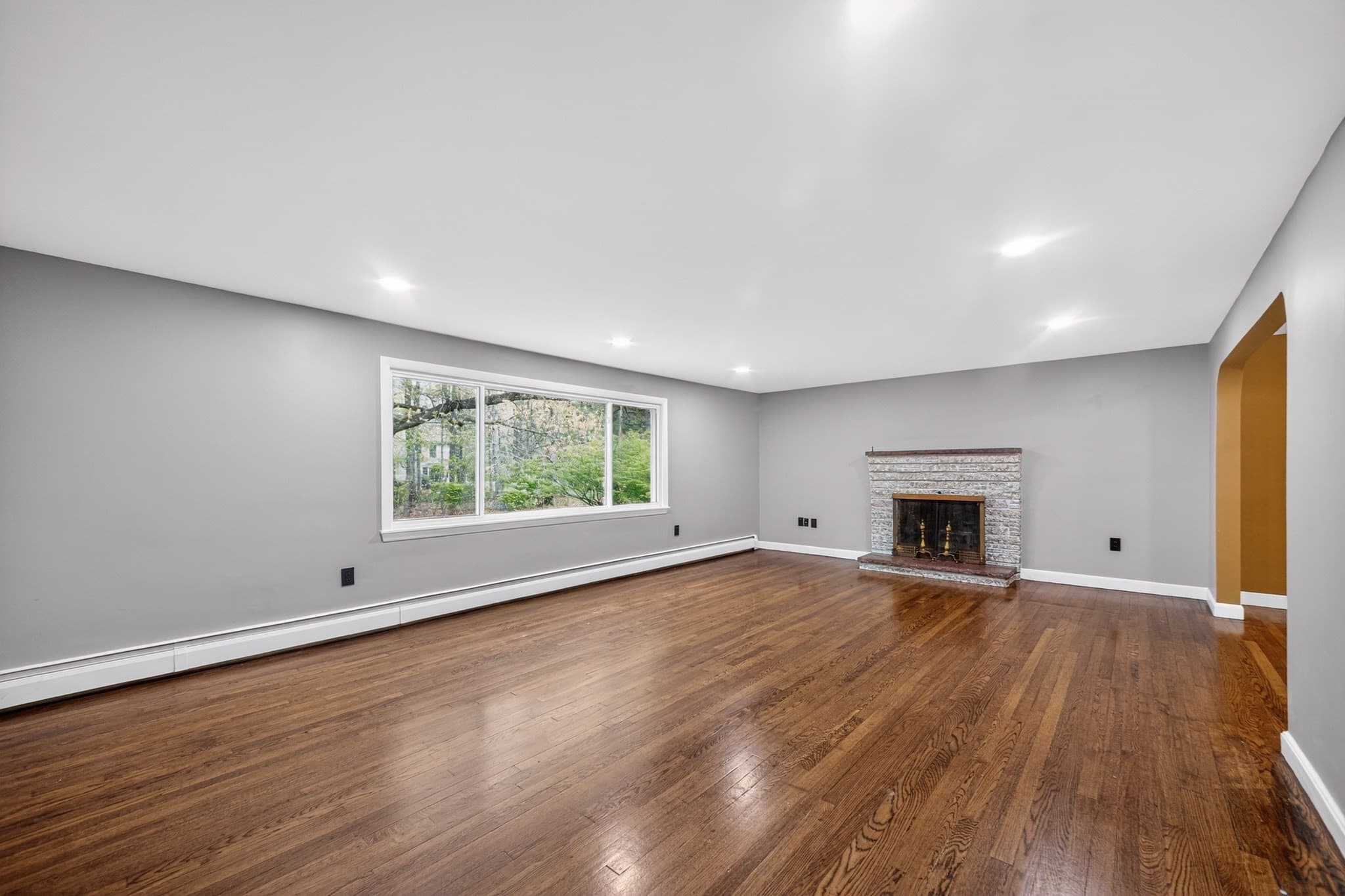 Single Family Residence at 61 Jordan St, Chelmsford MA 01863, photo 13 of 30