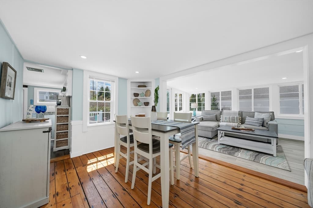 Single Family Residence at 237 Northern Blvd, Newburyport MA 01950, photo 6 of 38