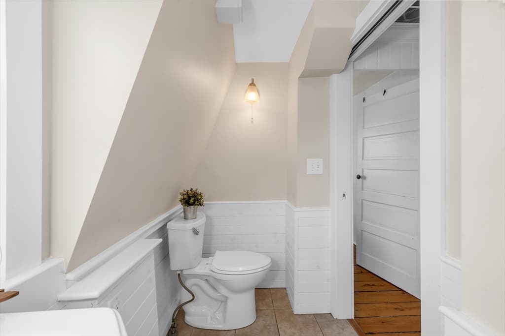 Single Family Residence at 237 Northern Blvd, Newburyport MA 01950, photo 25 of 38
