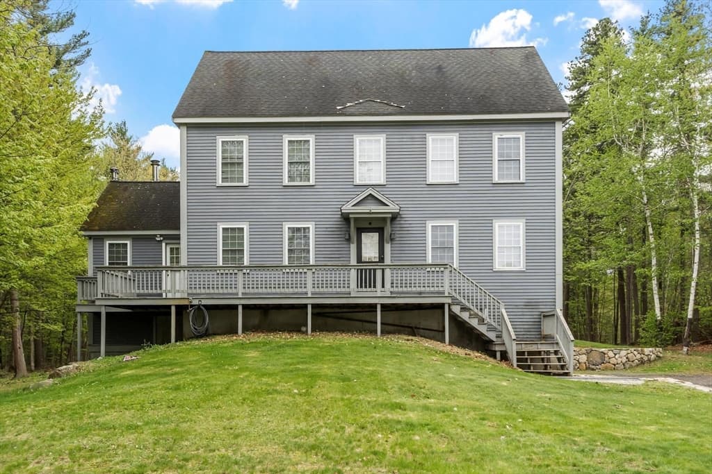 731 Foster Rd, Ashby MA 01431
