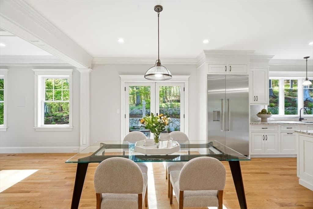 Single Family Residence at 6 Flintlock Rd, Lexington MA 02420, Lexington, photo 6 of 39