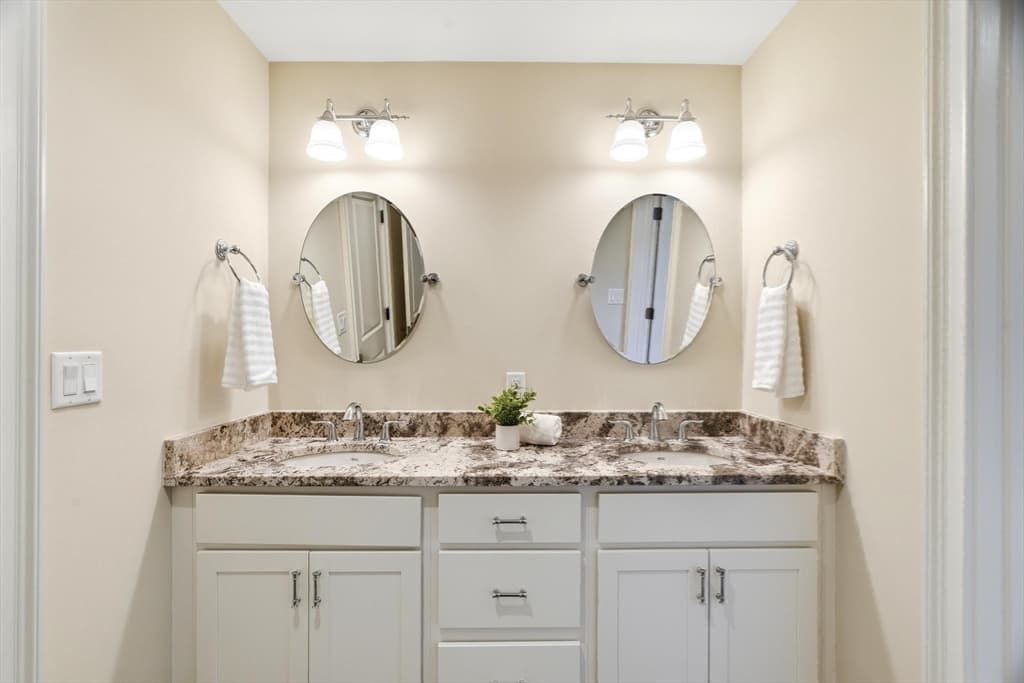 Single Family Residence at 6 Flintlock Rd, Lexington MA 02420, Lexington, photo 25 of 39