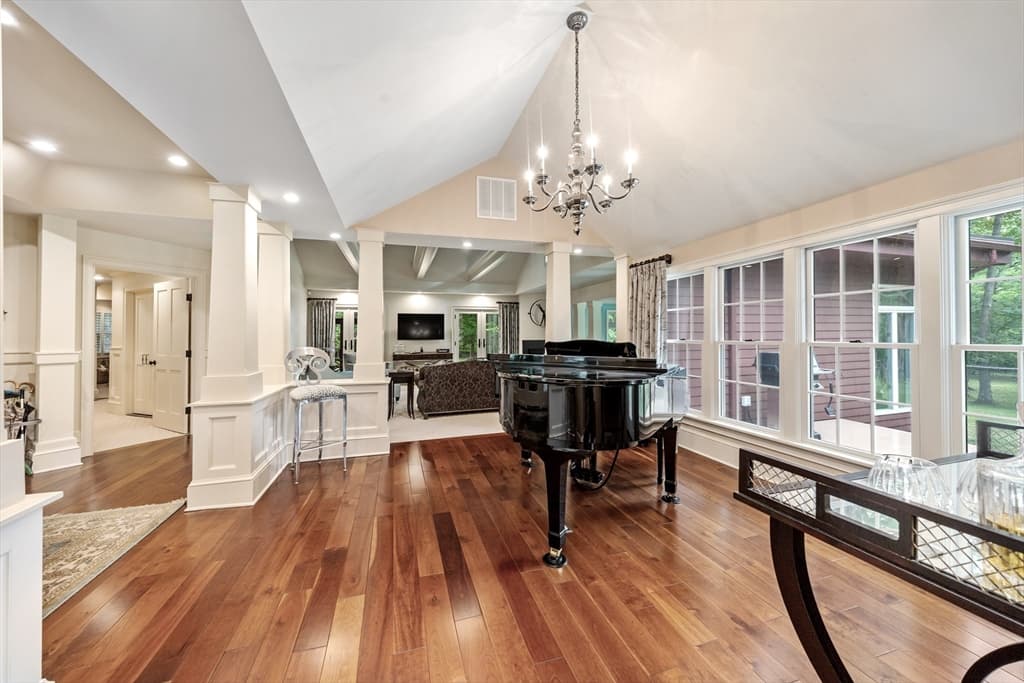 135 Milton Street, Milton MA 02186 photo 8