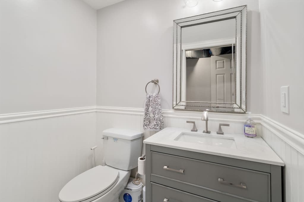 Single Family Residence at 2 Lexington St, Boston MA 02129, Boston, photo 16 of 21