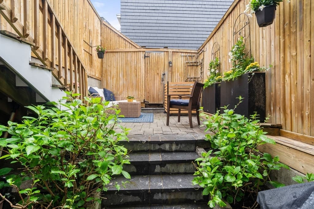 Single Family Residence at 2 Lexington St, Boston MA 02129, Boston, photo 18 of 21