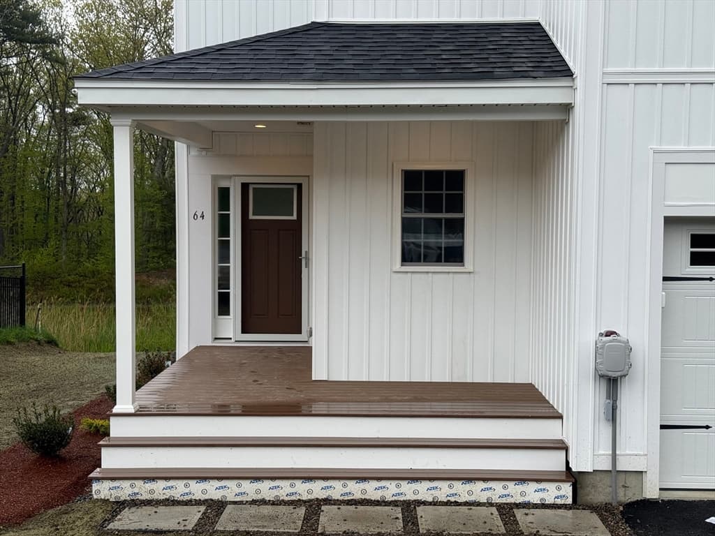 64 Deanna Dr, Holden MA 01520 photo 2