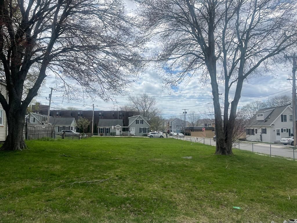 Residential at O N St (Ss), New Bedford MA 02740, New Bedford, photo 3 of 4