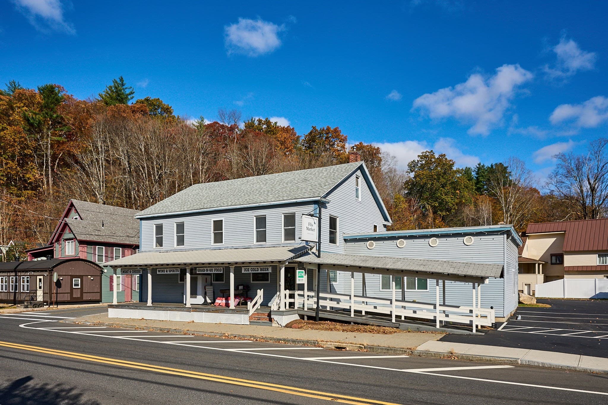 5 W Main St, Erving MA 01344