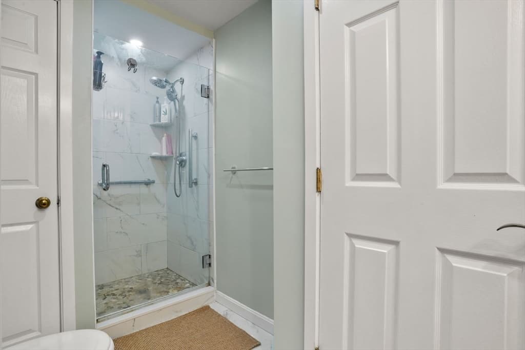 Condominium at 1 Commodore Court # 104, Hull MA 02045, Hull, photo 18 of 35