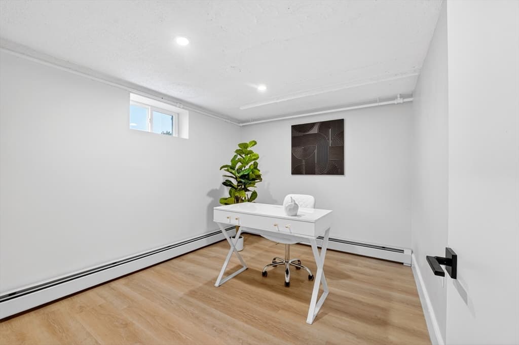 Single Family Residence at 7 Franklin St, Boston MA 02136, Boston, photo 27 of 40