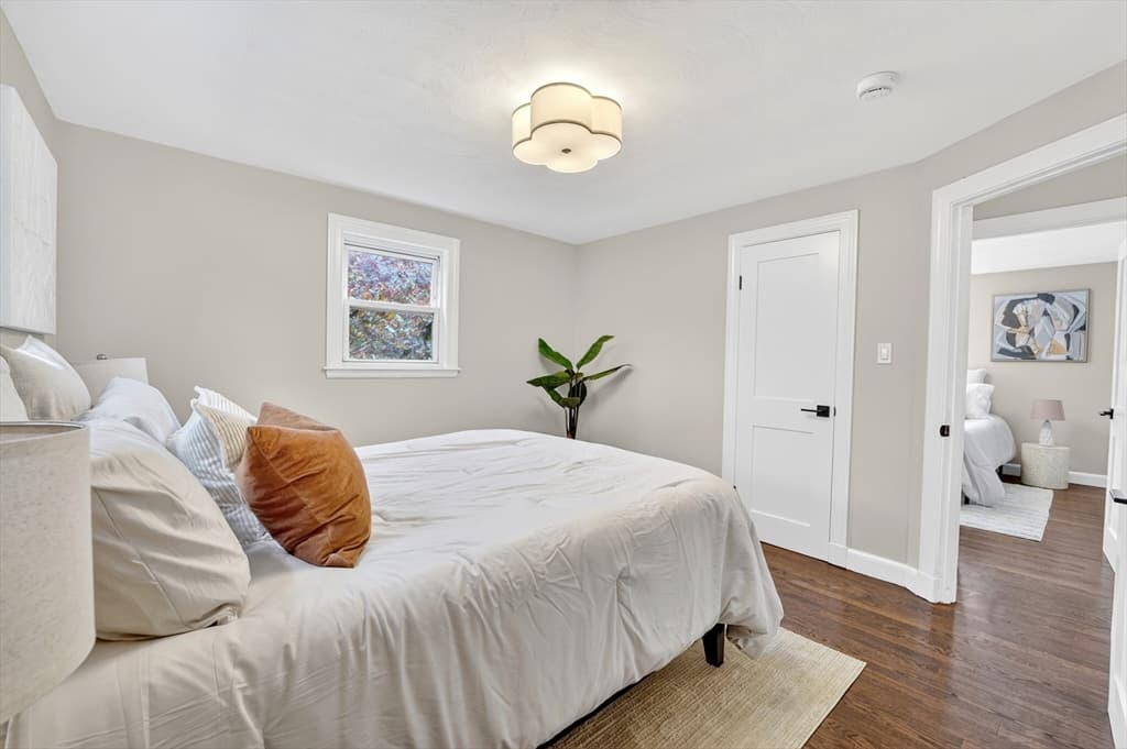 Single Family Residence at 7 Franklin St, Boston MA 02136, Boston, photo 24 of 40