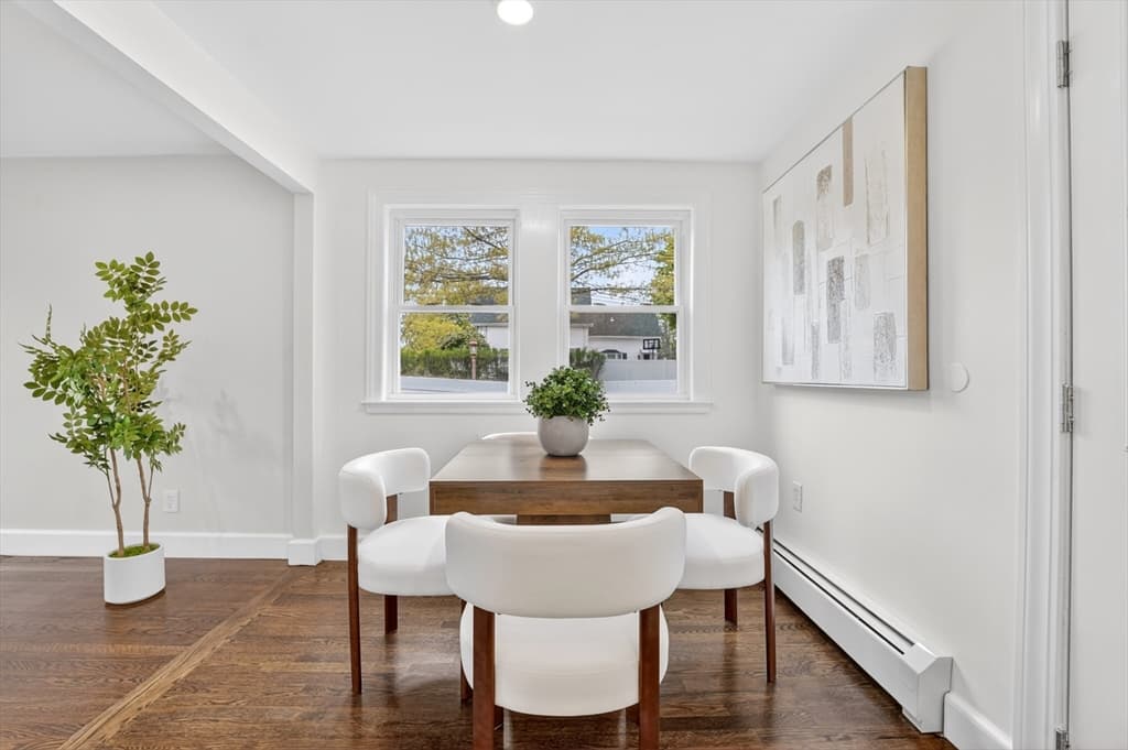 Single Family Residence at 7 Franklin St, Boston MA 02136, Boston, photo 11 of 40