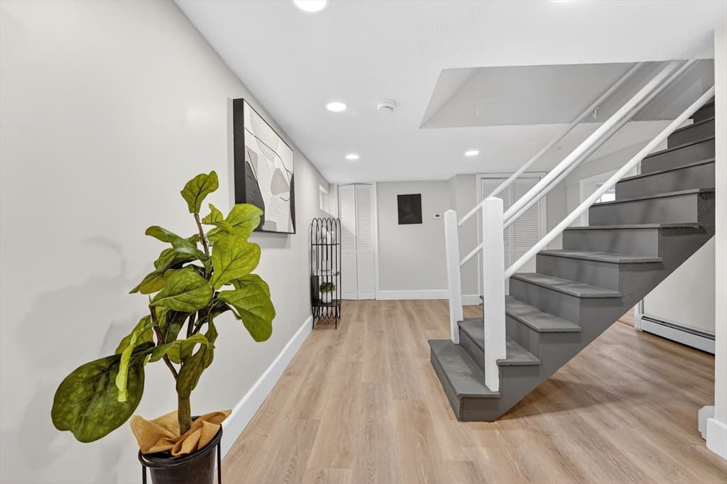 Single Family Residence at 7 Franklin St, Boston MA 02136, Boston, photo 25 of 40