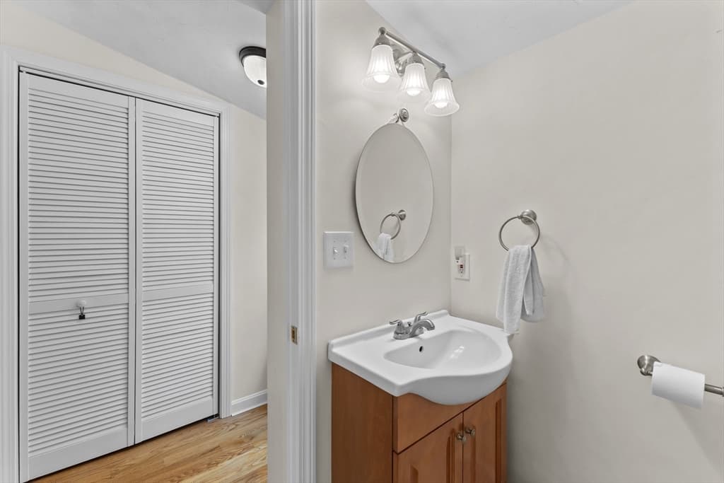 31 Mixter Rd, Holden MA 01520 photo 15