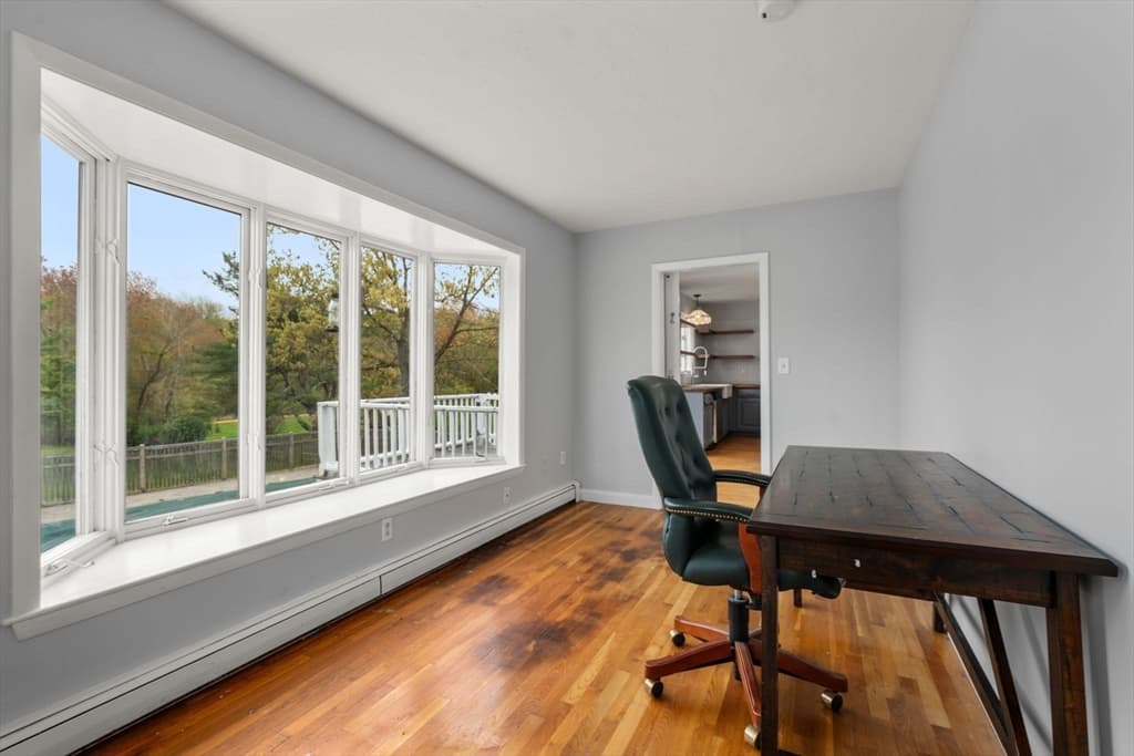 1066 Hillside St, Milton MA 02186 photo 17
