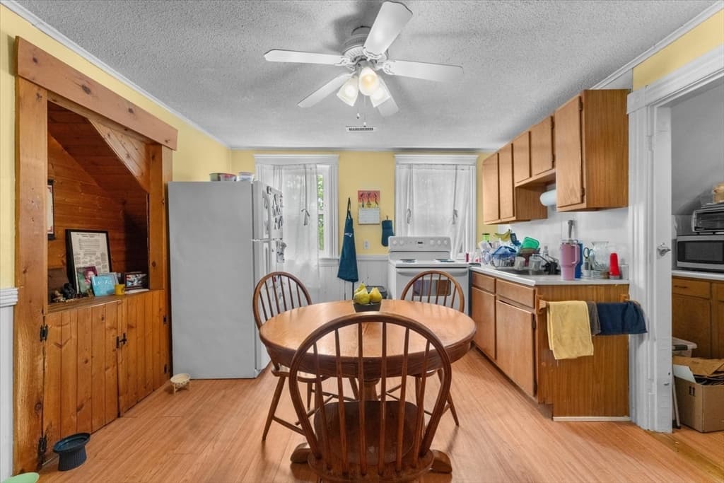 15 Steele St, Worcester MA 01607 photo 29