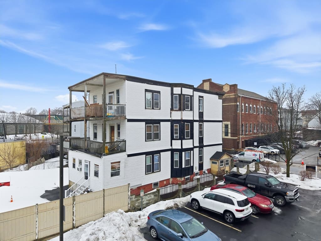 3 Family at 100 Nightingale, Boston MA 02124, Boston, photo 38 of 40