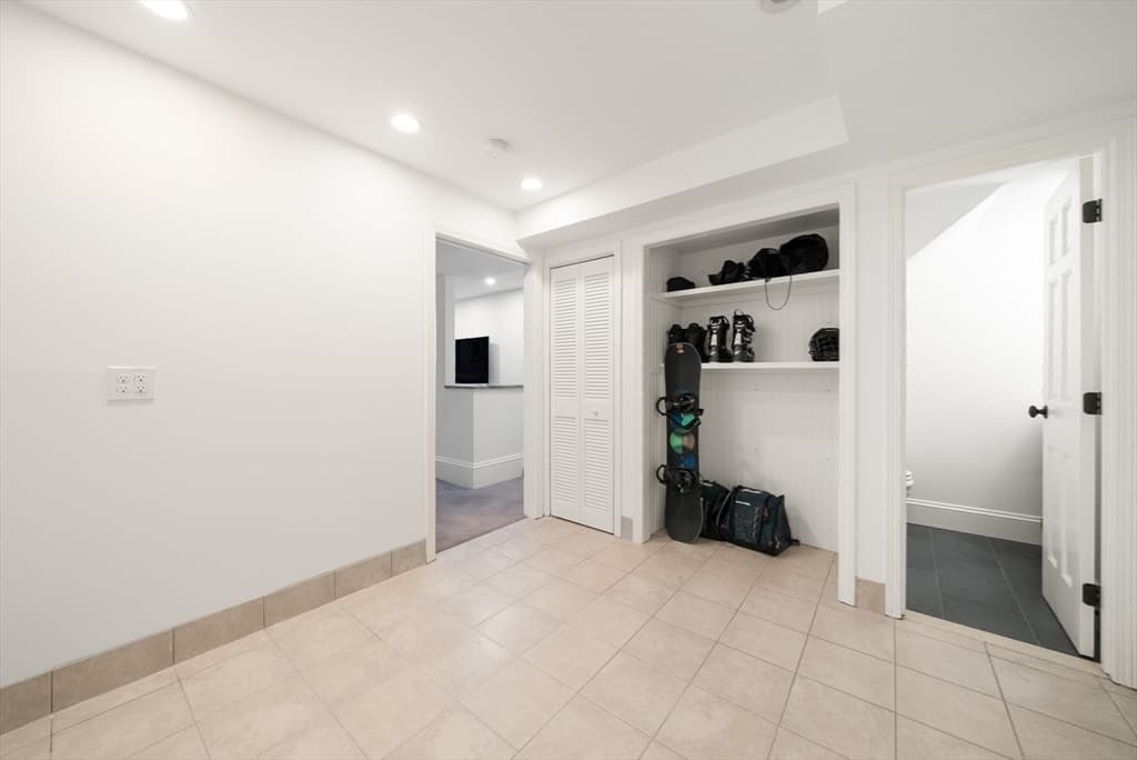 Single Family Residence at 91 N Street, Boston MA 02127, Boston, photo 19 of 35