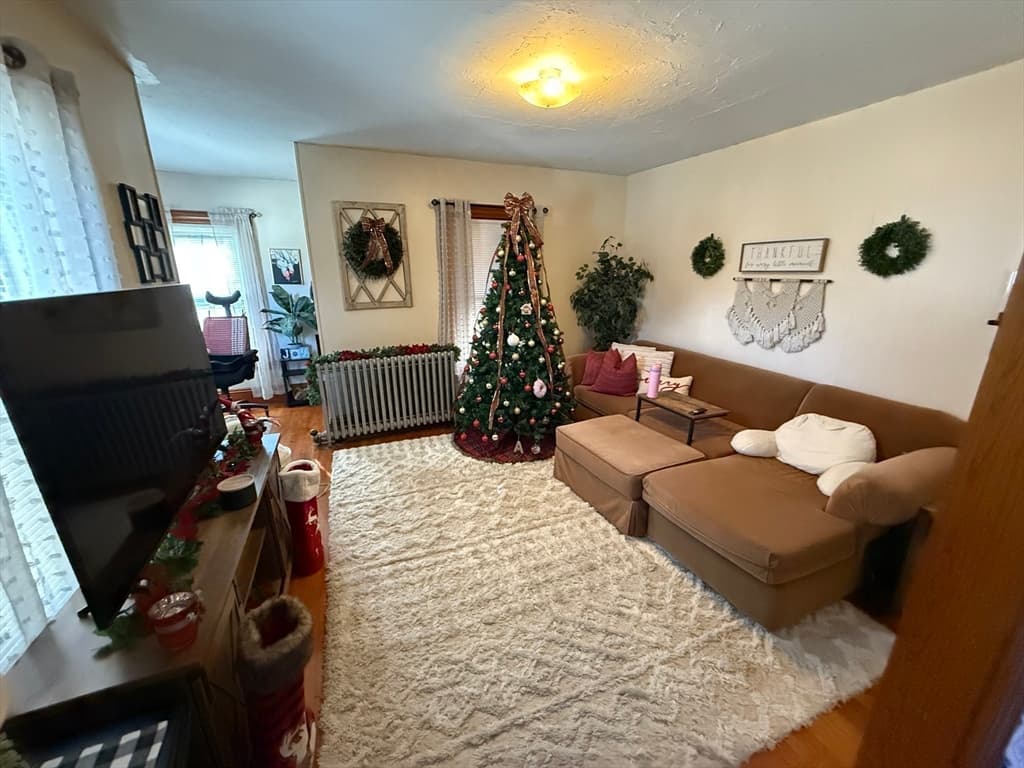 3 Family - 3 Units Up/Down at 39-41 Green St, Hudson MA 01749, Hudson, photo 5 of 17
