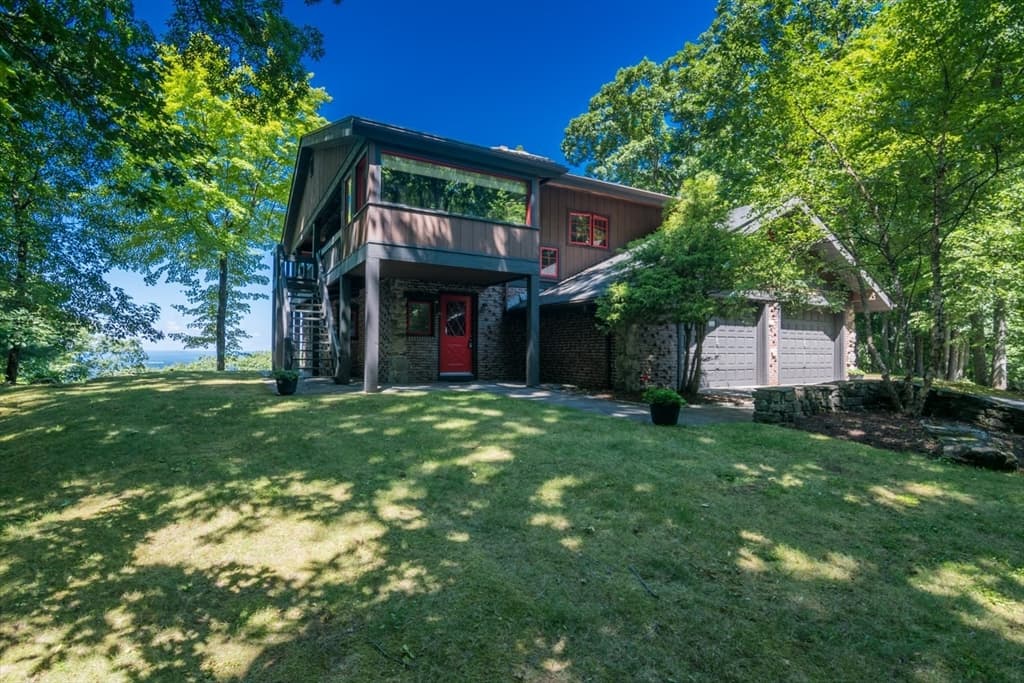 10 Cadwell Dr, Wilbraham MA 01095 photo 2