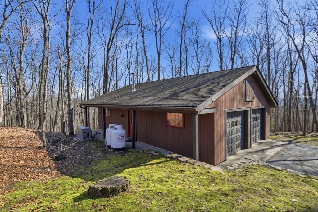 10 Cadwell Dr, Wilbraham MA 01095 photo 36