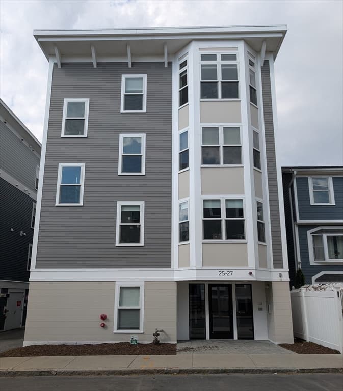 Condominium at 27 Ward St # 201, Boston MA 02127, photo 17 of 20