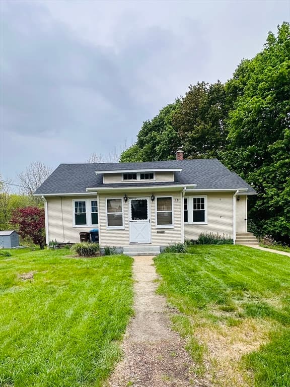 Single Family Residence at 10 Park St, Auburn MA 01501, Auburn, photo 5 of 22