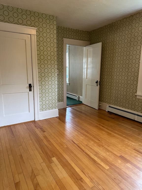 Single Family Residence at 10 Park St, Auburn MA 01501, Auburn, photo 14 of 22