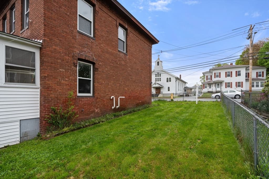 Single Family Residence at 2271 Main St, Warren MA 01092, Warren, photo 24 of 25