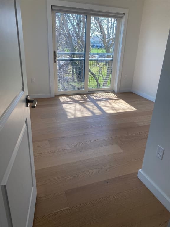 Condominium at 16 Boardman St # 204, Boston MA 02128, Boston, photo 18 of 24
