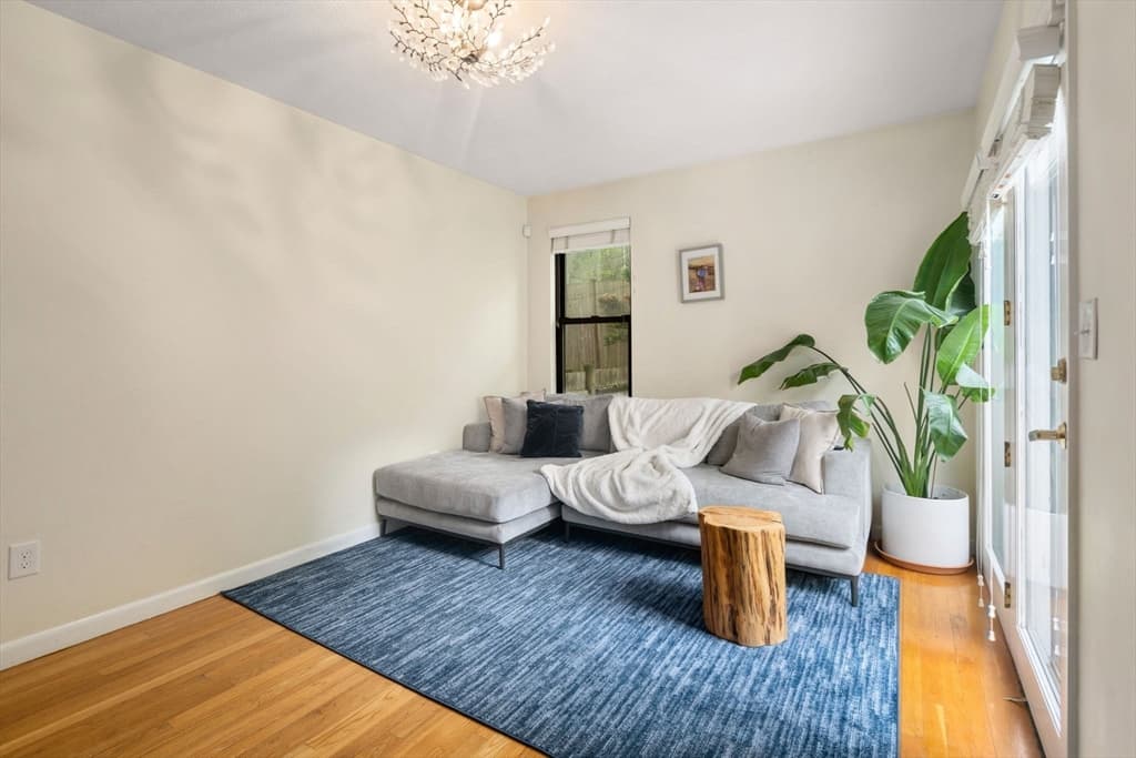 Condominium at 620 Washington St # 620, Brookline MA 02446, photo 19 of 30
