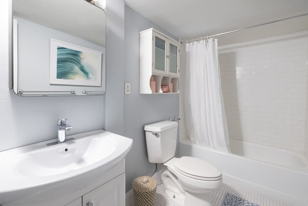 1895A Beacon # 1895A, Brookline MA 02445 photo 7