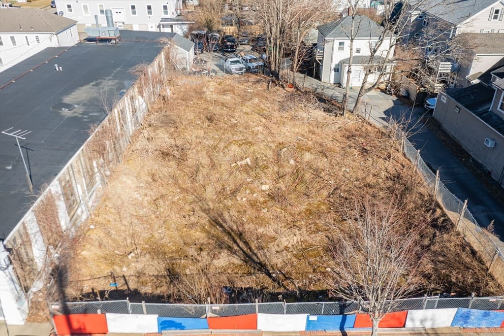 Commercial at 291 Court St, Plymouth MA 02360, Plymouth, photo 3 of 5