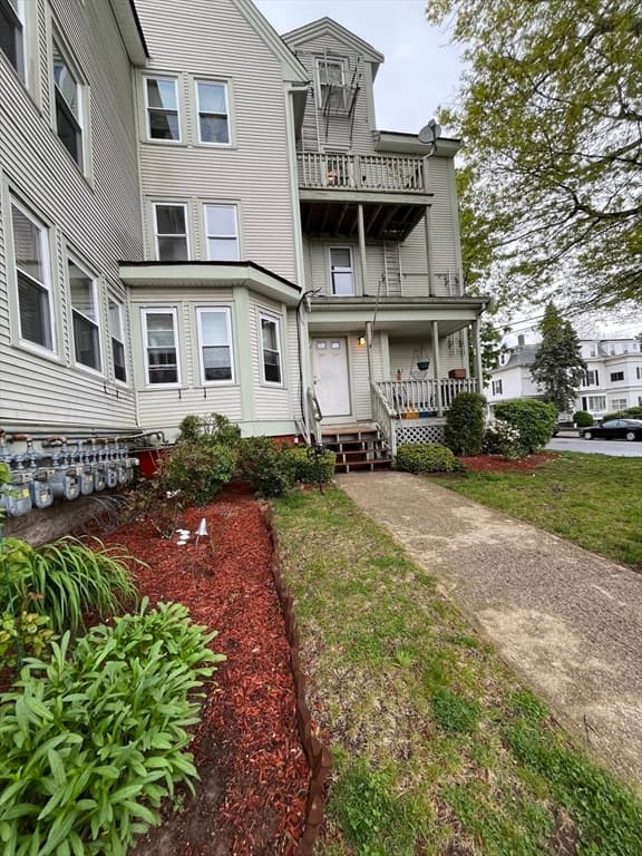 540 Cherry # 1, Fall River MA 02720 photo 2
