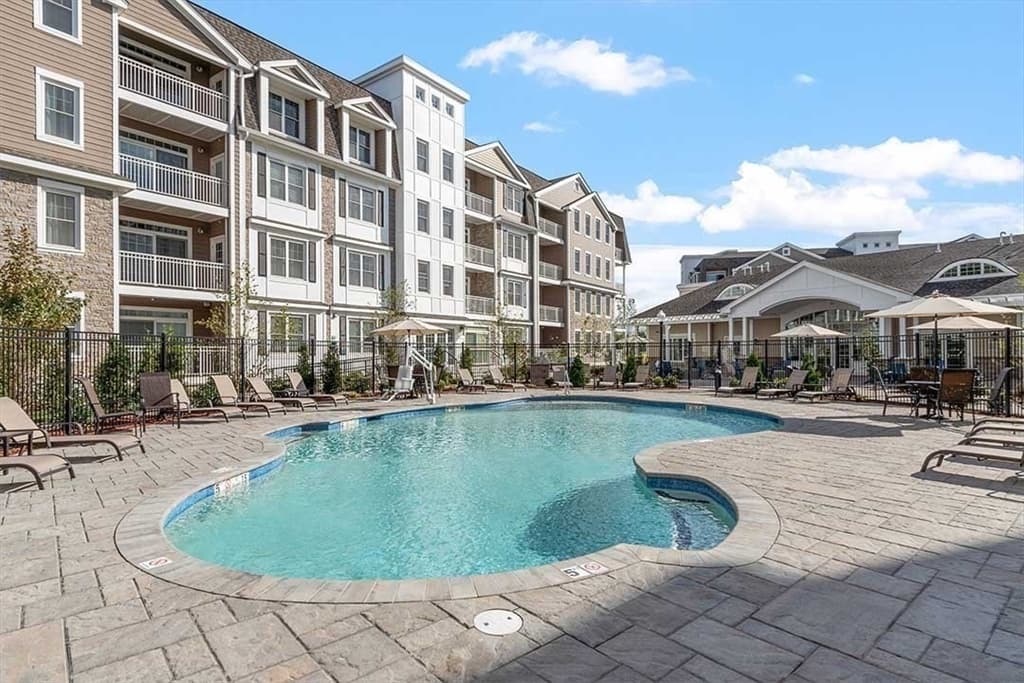 Condominium at 320 Middlesex Ave # B205, Medford MA 02155, photo 28 of 40