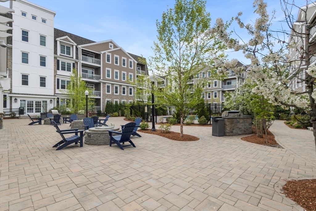 Condominium at 320 Middlesex Ave # B205, Medford MA 02155, photo 29 of 40