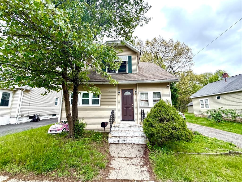 107 Dorset St, Springfield MA 01108