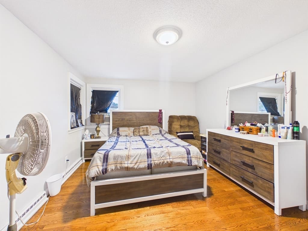 15 Sunset Dr, Randolph MA 02368 photo 3