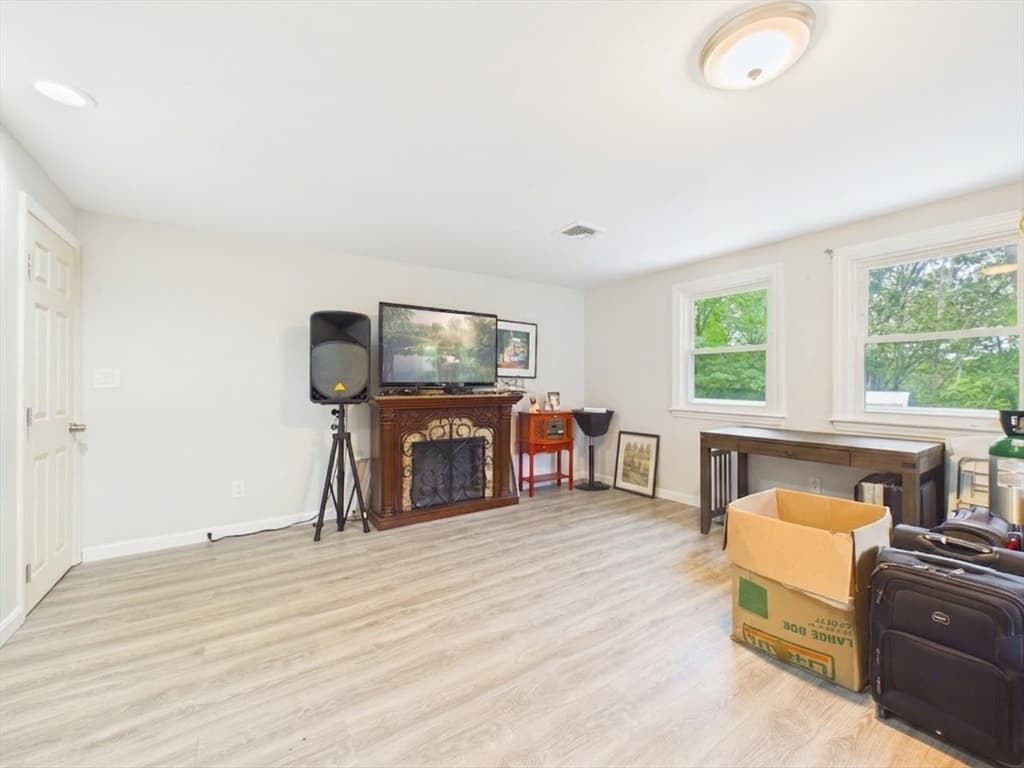 15 Sunset Dr, Randolph MA 02368 photo 21