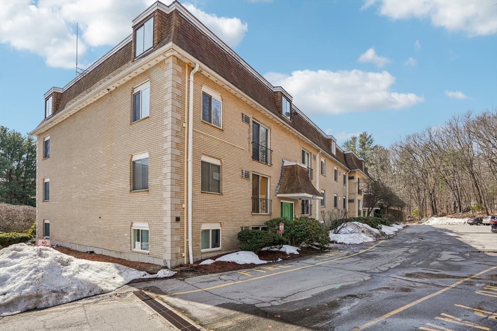 Condominium at 208 Swanson Rd # 526, Boxborough MA 01719, Boxborough, photo 17 of 18