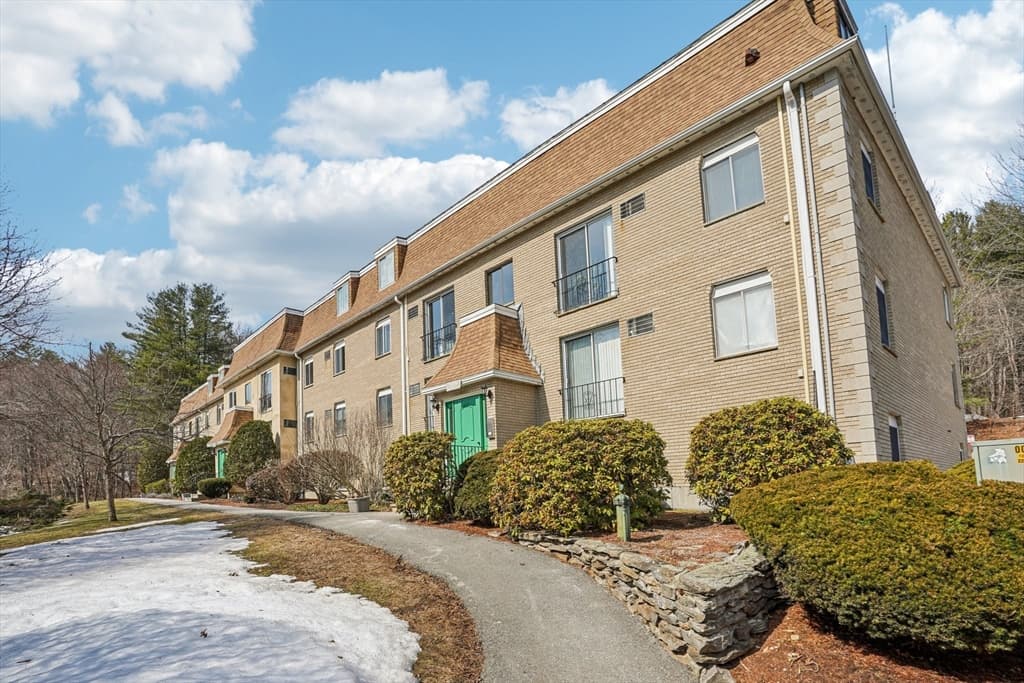Condominium at 208 Swanson Rd # 526, Boxborough MA 01719, Boxborough, photo 14 of 18