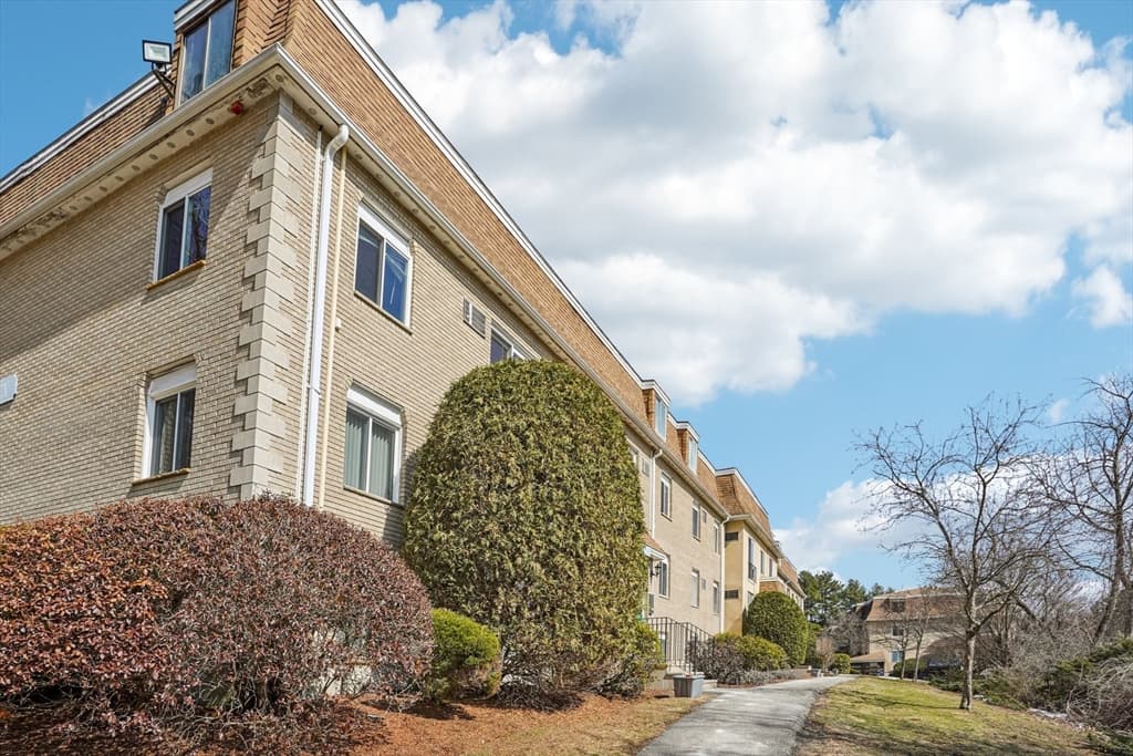 Condominium at 208 Swanson Rd # 526, Boxborough MA 01719, Boxborough, photo 15 of 18