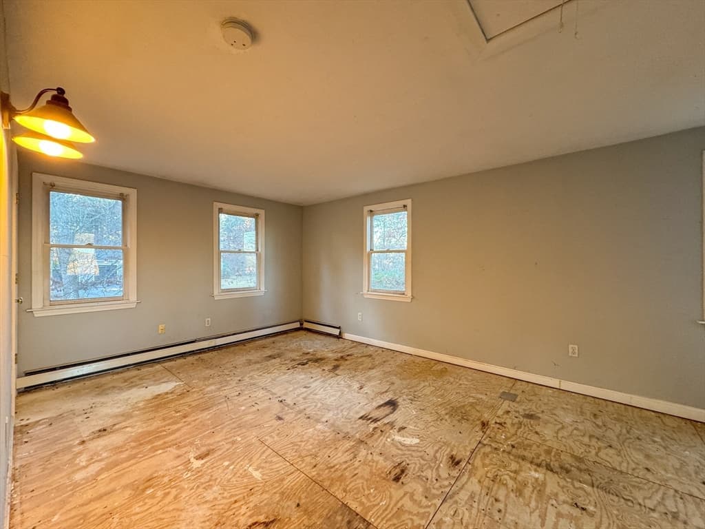 111 Snow St, Hanson MA 02341 photo 16