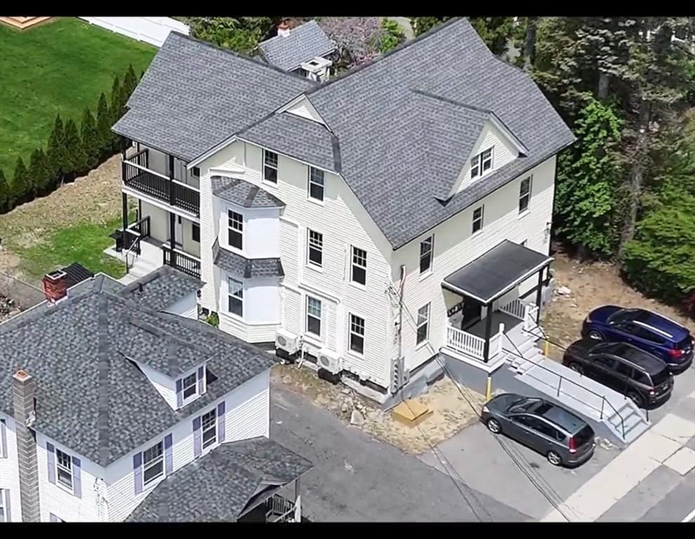 26 Orchard St, Leominster MA 01453 photo 3