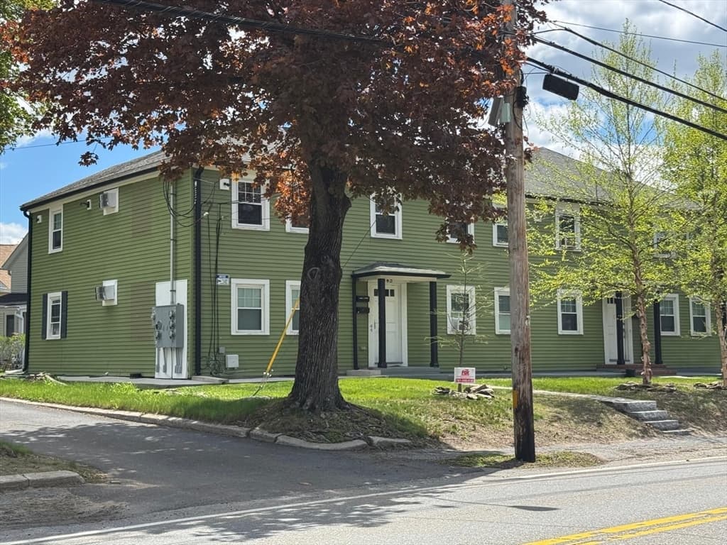 345 West St, Leominster MA 01453 photo 6