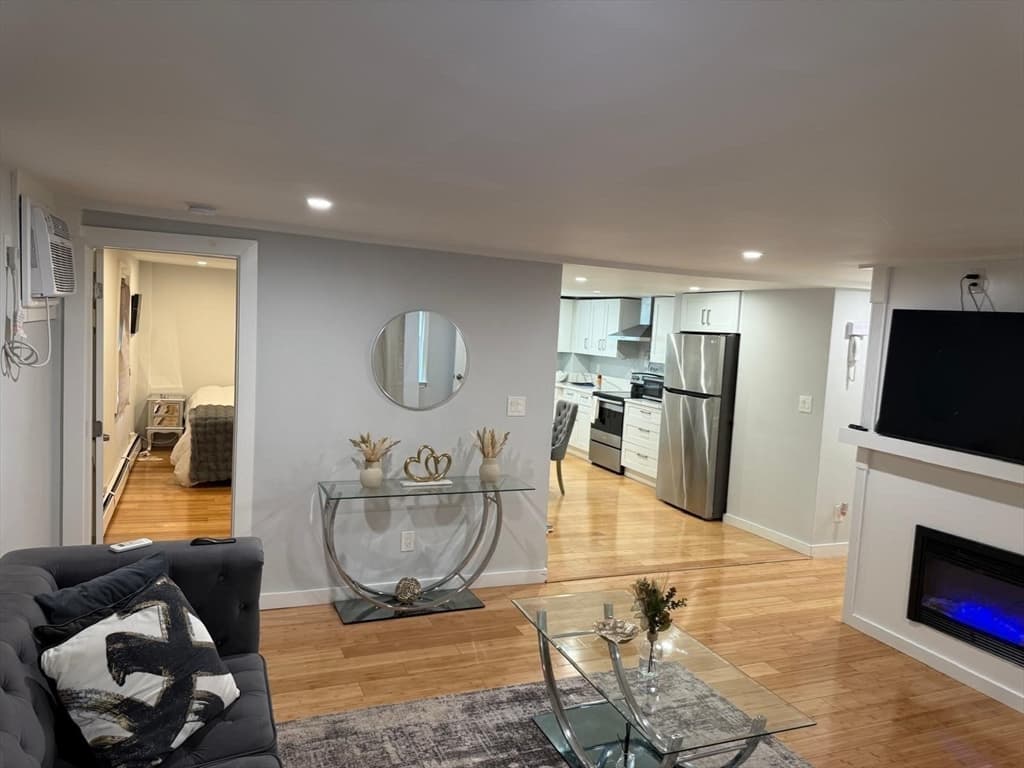345 West St, Leominster MA 01453 photo 19