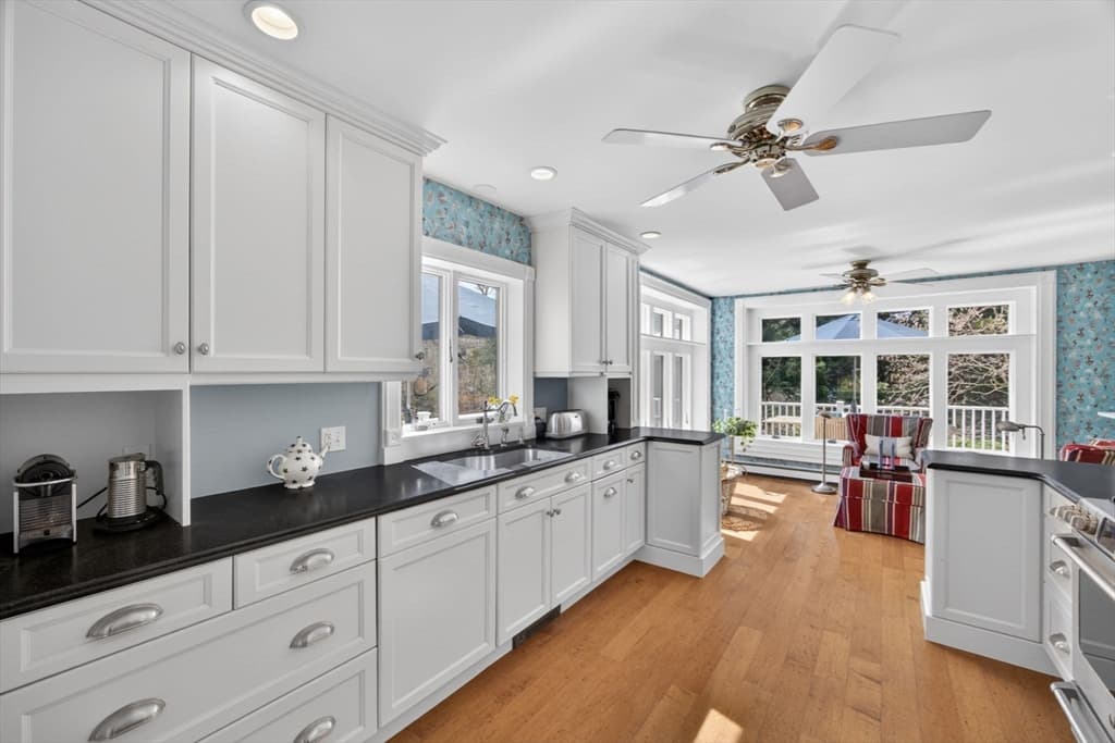 9 Beachway Road, Sandwich MA 02537 photo 5