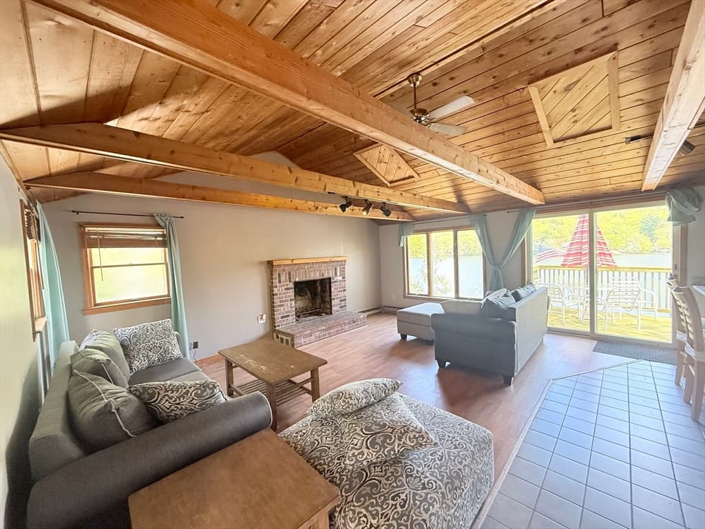 Single Family Residence at 8 Julia Ann Drive, Holland MA 01521, photo 6 of 37