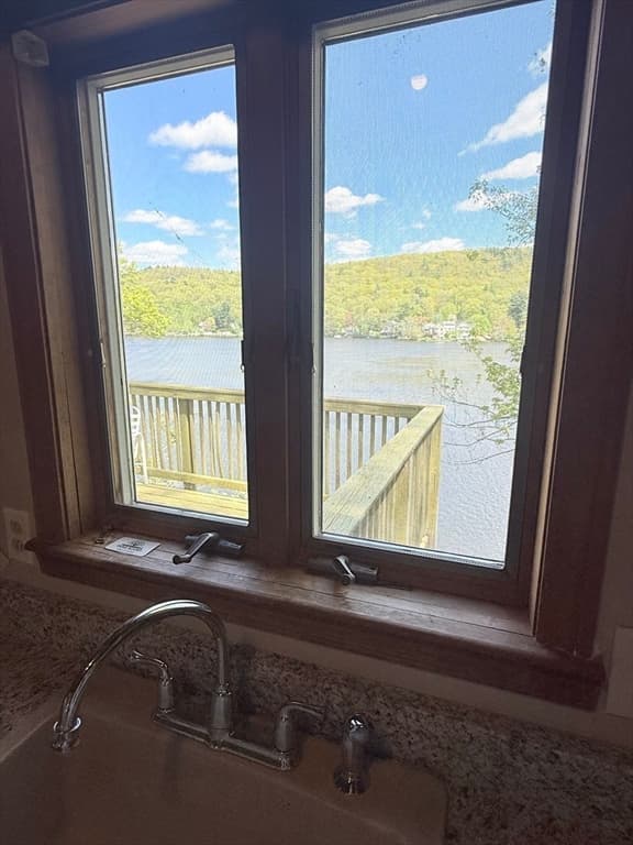 Single Family Residence at 8 Julia Ann Drive, Holland MA 01521, photo 14 of 37